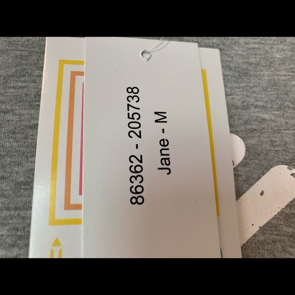 NEW Sz M LuLaRoe Jane Short Sleeve Sweatshirt - Picture 5 of 6